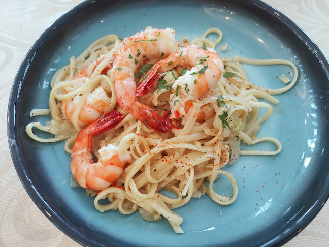 Poolside Café - Hospitality and gastronomy