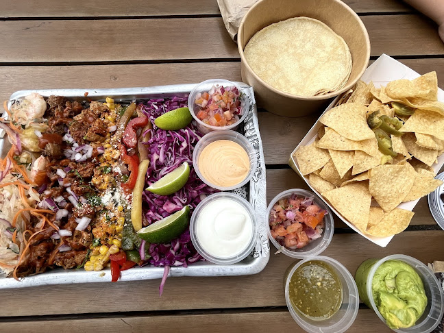 Comentarii opinii despre Lavi Taco Chinatown