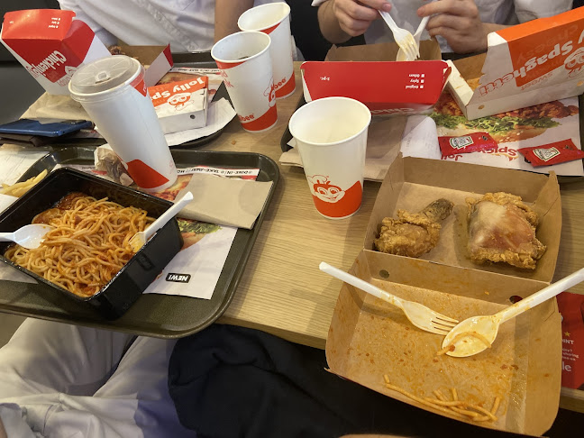 Opinii despre Jollibee Jurong Point în Singapore - Hospitality and gastronomy