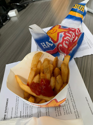 Comentarii opinii despre Carl's Jr.