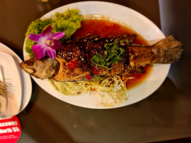 Opinii despre Naowarat Thai Cuisine în Singapore - Hospitality and gastronomy