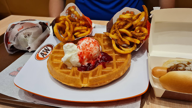 Opinii despre A&W Jewel Changi Airport în Singapore - Hospitality and gastronomy