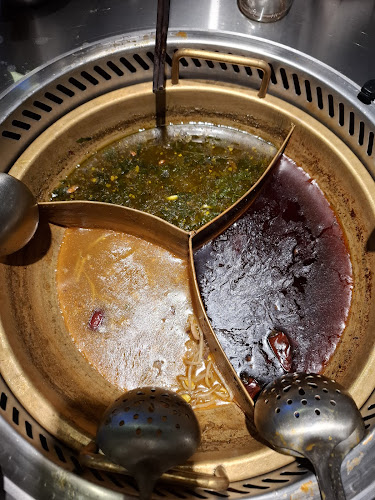 408 Race Course Rd, Singapore 218656