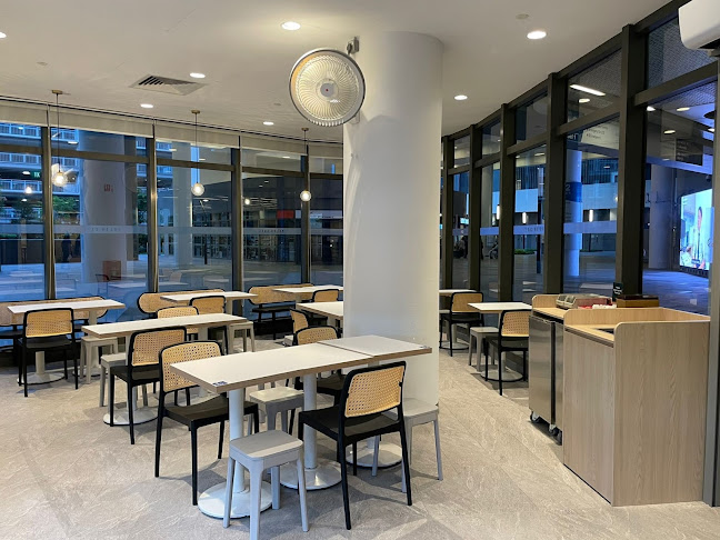 Polar Puffs & Cakes | Sengkang General and Community Hospitals - Singapore