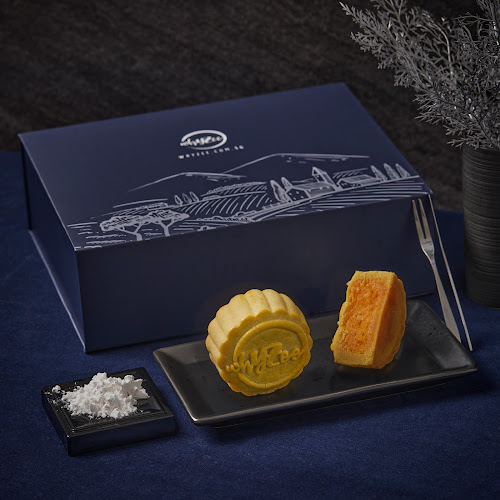 Whyzee | Birthday Cake Delivery Singapore - Singapore