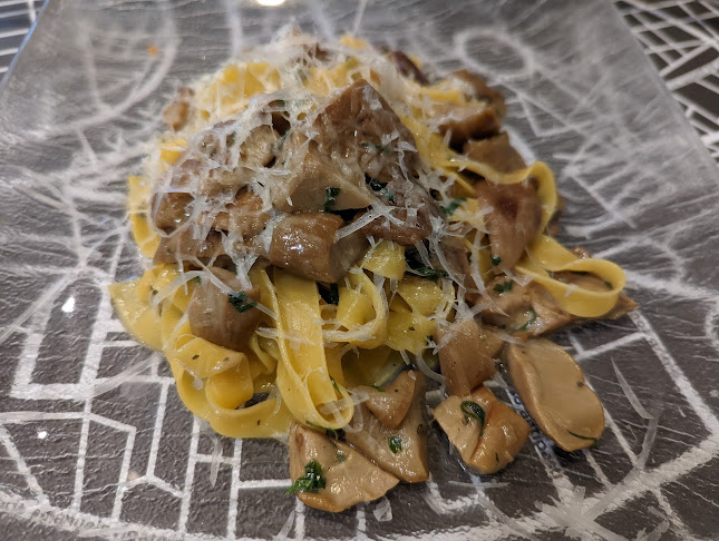 Opinii despre 2it & Drink în Singapore - Hospitality and gastronomy