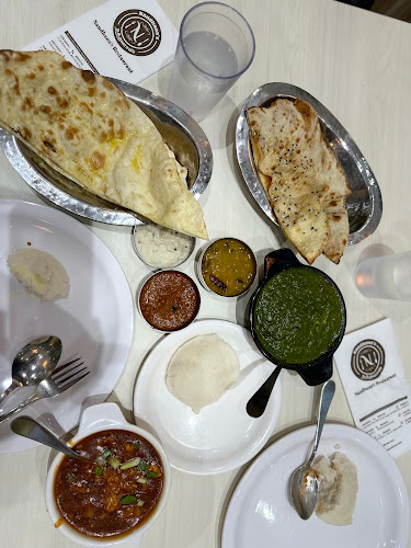 5 Ang Mo Kio Central 2, #01-10 Djitsun Mall, Singapore 569663