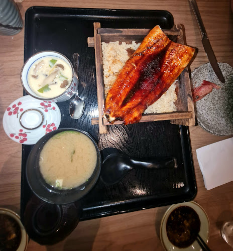 112 Yio Chu Kang Rd, Singapore 545580