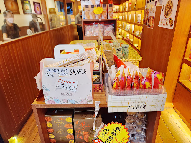 68 Orchard Rd, #b2-21, Singapore 238839