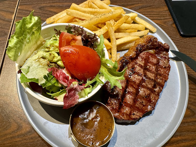 Meat n' Chill • Steak n' Ribs Restaurant - Hospitality and gastronomy