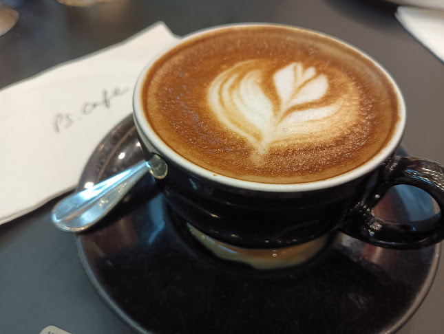 Comentarii opinii despre PS.Cafe Paragon