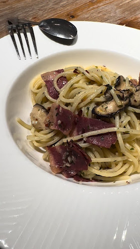 102 Yuan Ching Rd, Singapore 618663