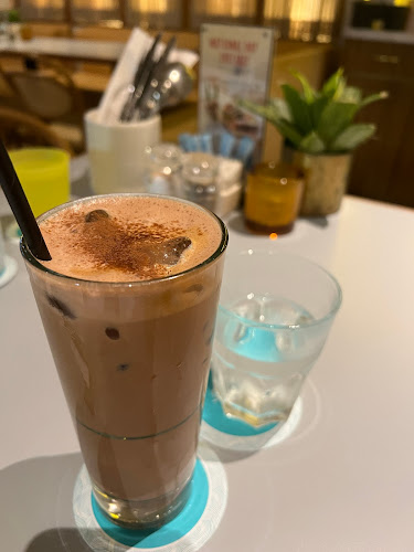 Privé Paragon - Singapore