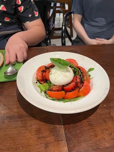 Comentarii opinii despre LINO @ Binjai Park