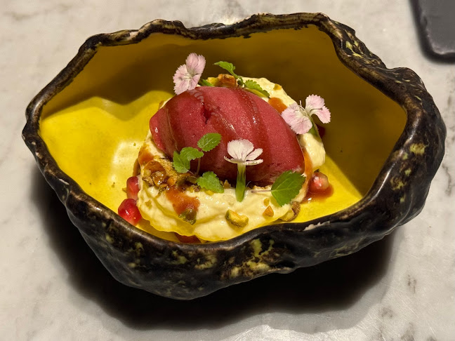 Comentarii opinii despre Revolver