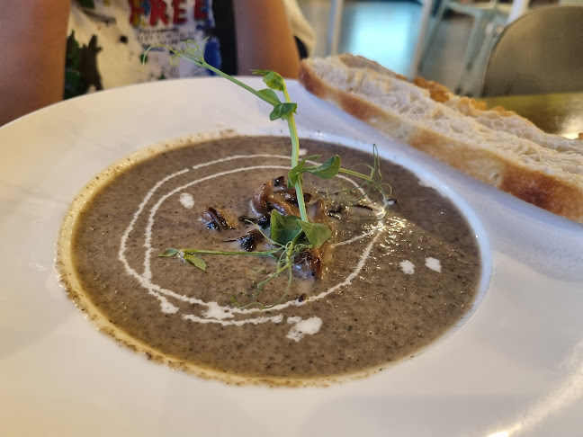 Comentarii opinii despre Whisk & Paddle (Bt Gombak Park)