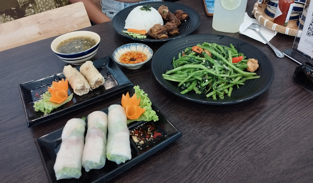 Ăn Là Ghiền - Bistro 7 - Singapore