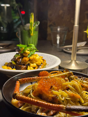 Opinii despre Symmetry în Singapore - Hospitality and gastronomy