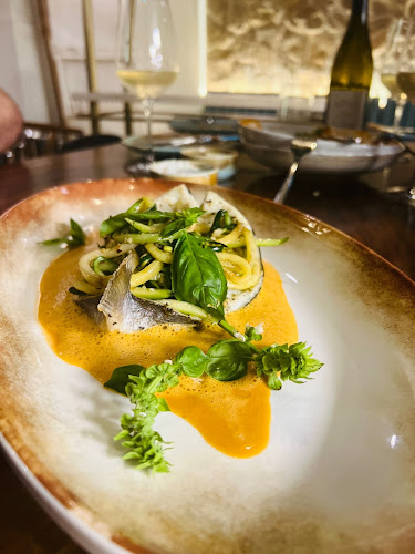 Opinii despre Loulou - French Cuisine & Wine Bar în Singapore - Hospitality and gastronomy