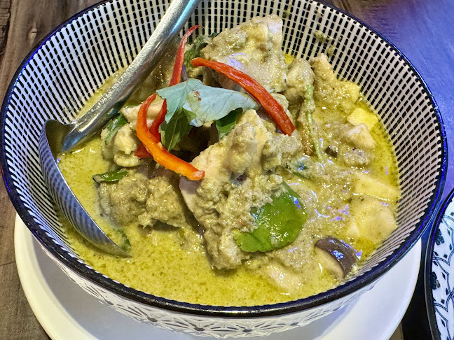 Suk's Thai Kitchen - Singapore