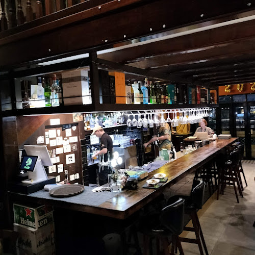 Opinii despre Dark Horse Restaurant în Singapore - Hospitality and gastronomy