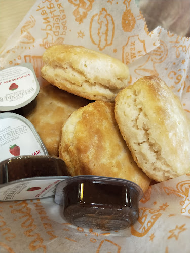 Popeyes Kallang Wave Mall - Hospitality and gastronomy