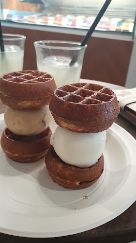 Opinii despre FATCAT Ice Cream & Coffee Boutique în Singapore - Hospitality and gastronomy