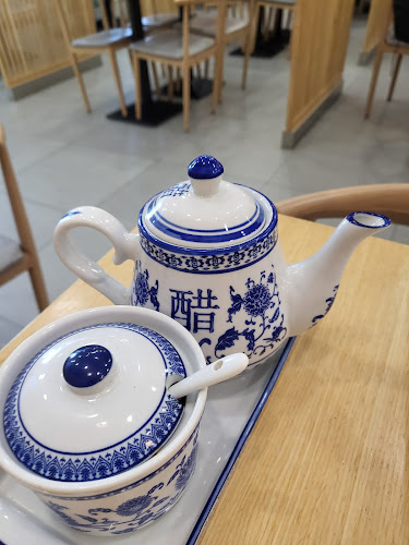 Comentarii opinii despre Tongue Tip Lanzhou Beef Noodles 舌尖尖 (Century Square)