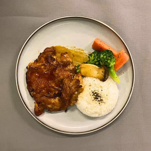 Comentarii opinii despre Nom Bistro