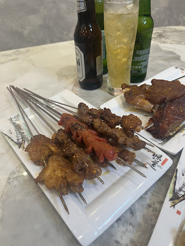 辣不辣 Labula Mala Sichuan Restaurant @ Paris Ris Downtown East - Hospitality and gastronomy