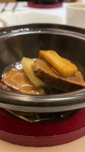 Opinii despre Yue Bai în Singapore - Hospitality and gastronomy