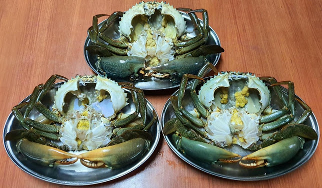 YYF CRABS - Singapore