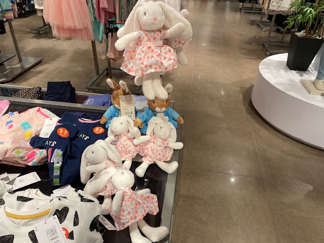 Marks & Spencer Food - Hospitality and gastronomy