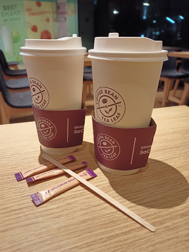 Opinii despre The Coffee Bean & Tea Leaf™ - Admiralty Place în Singapore - Hospitality and gastronomy