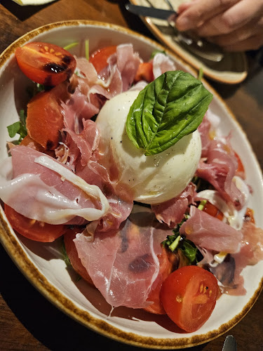 Opinii despre LINO @ Binjai Park în Singapore - Hospitality and gastronomy