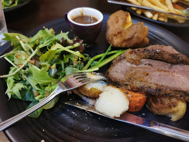 Opinii despre The Jolly Roger în Singapore - Hospitality and gastronomy