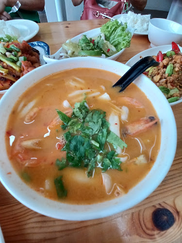 #308 Bedok Shopping Complex, Singapore 469469