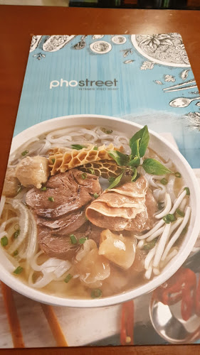 Opinii despre Pho Street Changi Airport T2Transit în Singapore - Hospitality and gastronomy