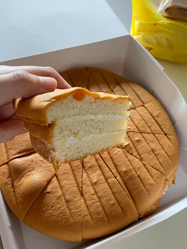 Comentarii opinii despre Love Confectionery