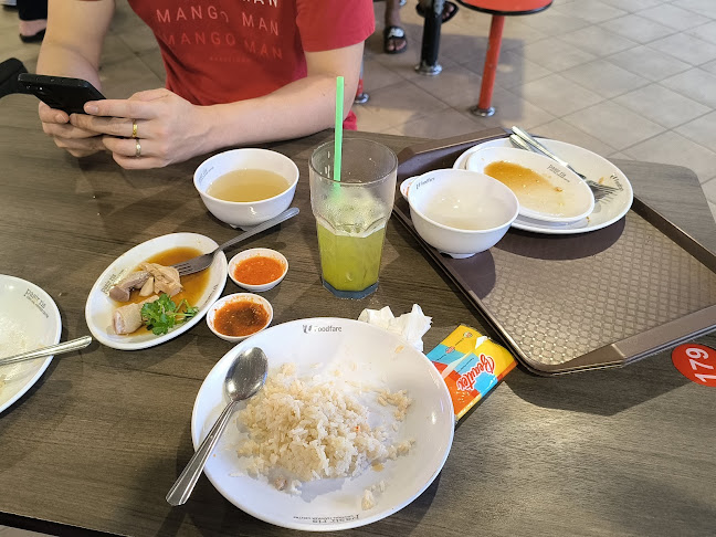 Feng Feng Boneless Chicken Rice