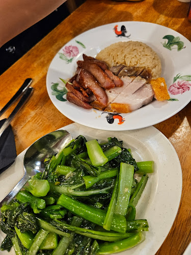 Wee Nam Kee Hainanese Chicken Rice Restaurant - Singapore