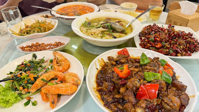 76 Lor 25A Geylang, Singapore 388258