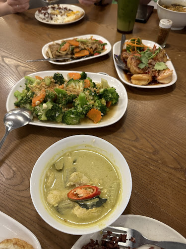 10 Eunos Rd 8, #B1-147 SingPost Centre, Singapore 408600