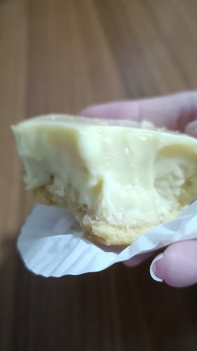 L.E. Cafe Confectionery & Pastry - Singapore