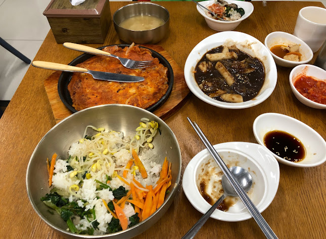 Opinii despre Zzang Korean Food în Singapore - Hospitality and gastronomy