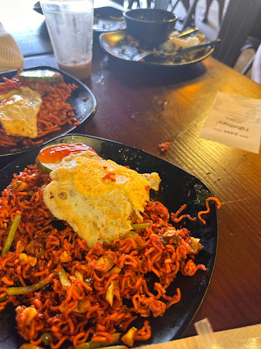 Lepak One Corner @ Canberra