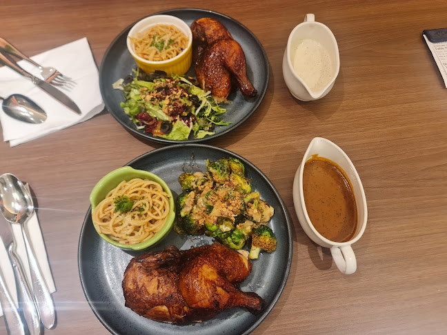 Poulet - White Sands - Singapore