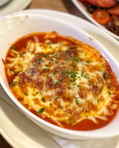 Burrata Joy & Gustavo Lapasta Katong V - Hospitality and gastronomy