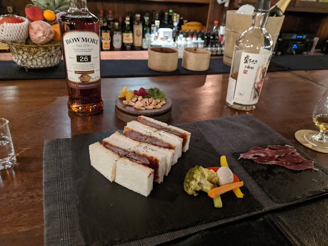 Comentarii opinii despre D.Bespoke