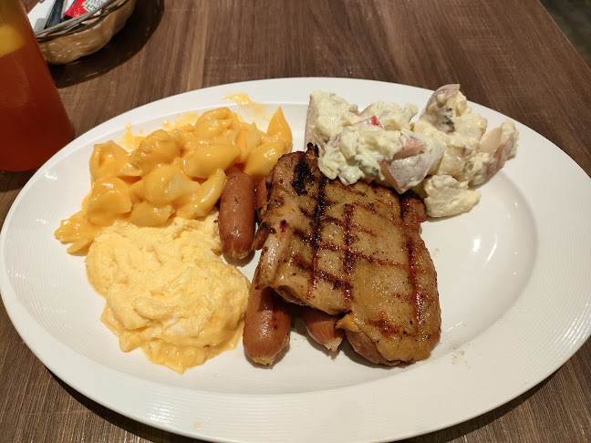 Opinii despre ASTONS Specialities @ City Square Mall în Singapore - Hospitality and gastronomy